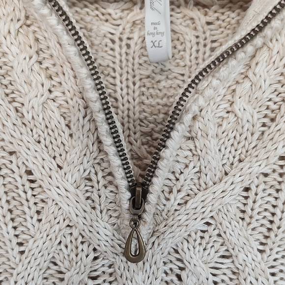 Leo and Nicole Women's 100% Cotton Knit 1/4 Zip Beige Sweater Size XL - Picture 3 of 7